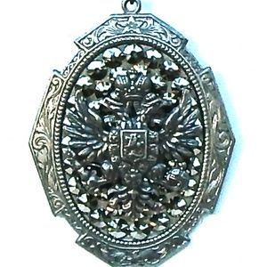 GASOLINE GLAMOUR Jewelry - RANSOM RHINESTONE DOUBLE EAGLES NECKLACE SAMPLE GASOLINE GLAMOUR Jewelry - RANSOM RHINESTONE DOUBLE EAGLES NECKLACE SAMPLE